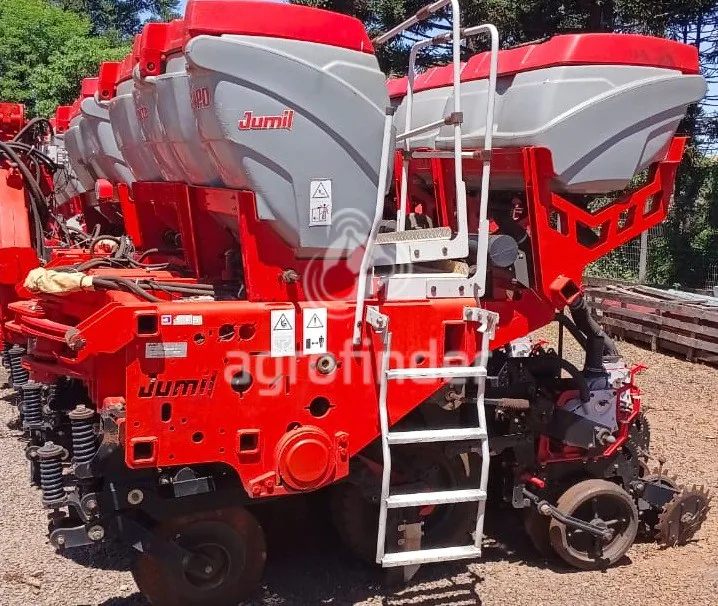Plantadeira de Verão Jumil Invicta1614PD Ano 2021 | agrofinder